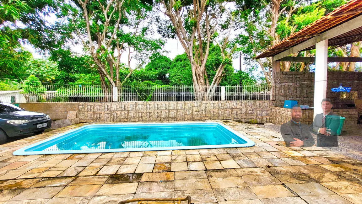 Casa com 4 quartos à venda, 260m2 em Flores, Manaus - AM - imagem 3 Foto 3 de Casa com 4 quartos à venda, 260m2 em Flores, Manaus - AM