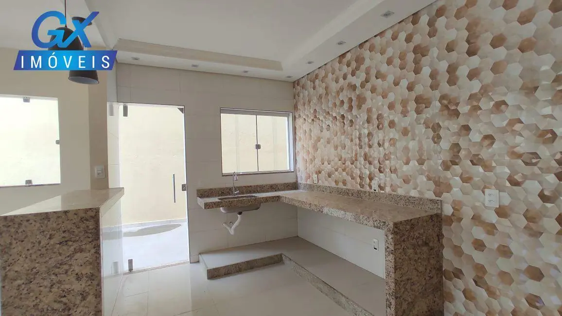 Foto 7 de Casa com 3 quartos à venda, 100m2 em Esmeraldas - MG