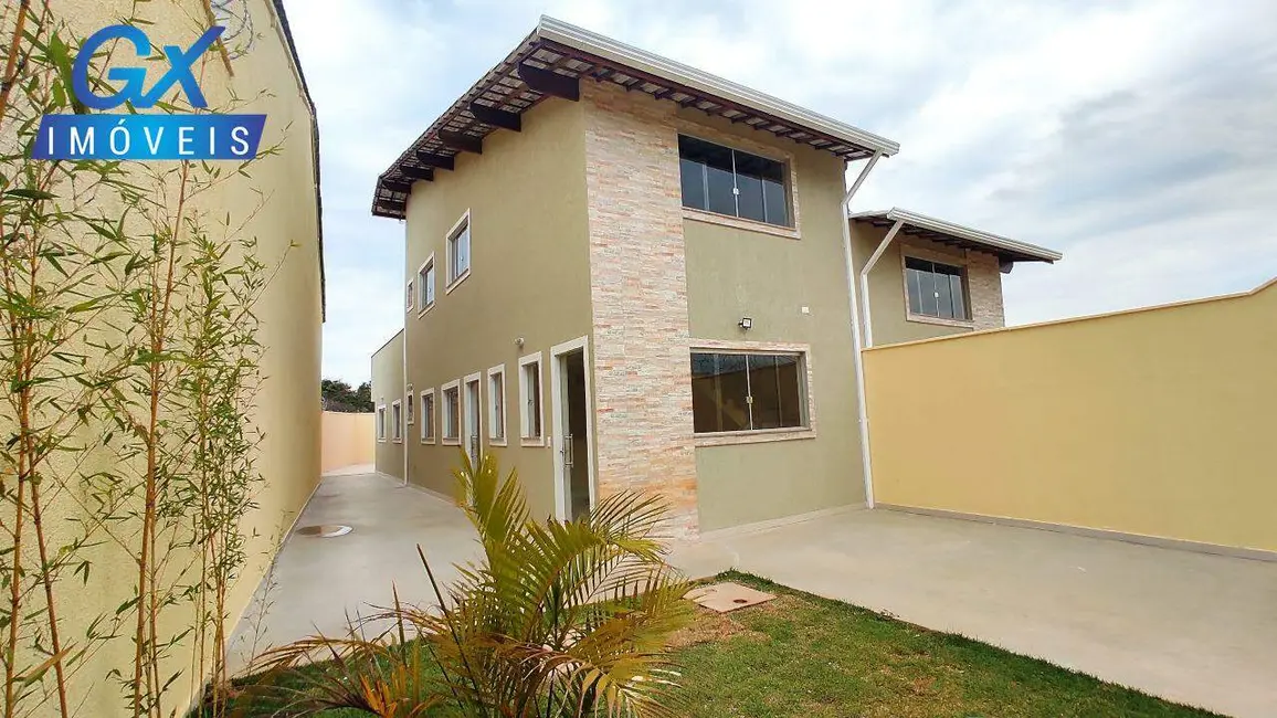 Foto 1 de Casa com 3 quartos à venda, 100m2 em Esmeraldas - MG