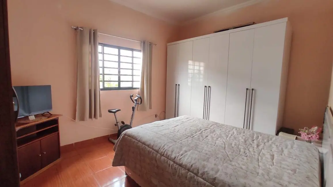 Foto 8 de Casa com 3 quartos à venda, 70m2 em Florença, Ribeirao Das Neves - MG
