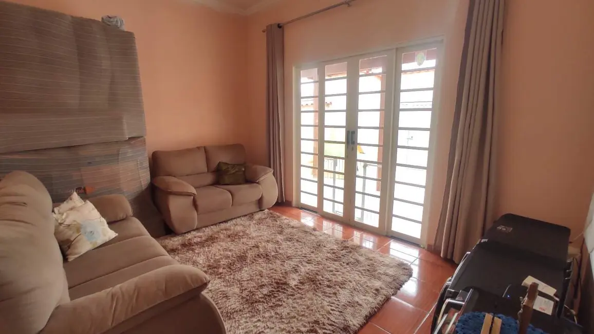 Foto 7 de Casa com 3 quartos à venda, 70m2 em Florença, Ribeirao Das Neves - MG