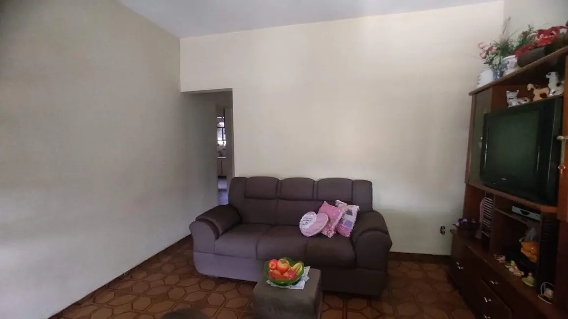 Casa com 3 quartos à venda, 140m2 em Veneza, Ribeirao Das Neves - MG - imagem 9 Foto 9 de Casa com 3 quartos à venda, 140m2 em Veneza, Ribeirao Das Neves - MG