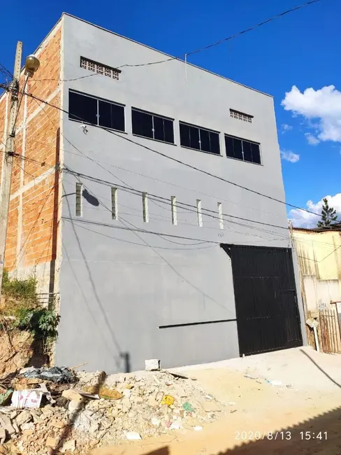 Foto 1 de Armazém / Galpão para alugar, 550m2 em Vale das Acácias, Ribeirao Das Neves - MG