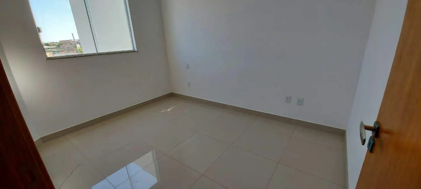 Foto 7 de Casa com 2 quartos à venda, 90m2 em Rio Branco, Belo Horizonte - MG