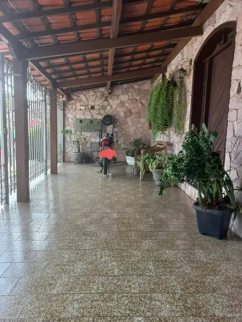 Foto 7 de Casa com 3 quartos à venda, 360m2 em Contagem - MG