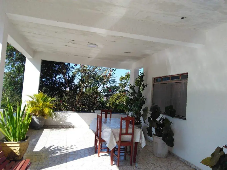 Chácara com 4 quartos à venda, 300m2 em Esmeraldas - MG - imagem 4 Foto 4 de Chácara com 4 quartos à venda, 300m2 em Esmeraldas - MG