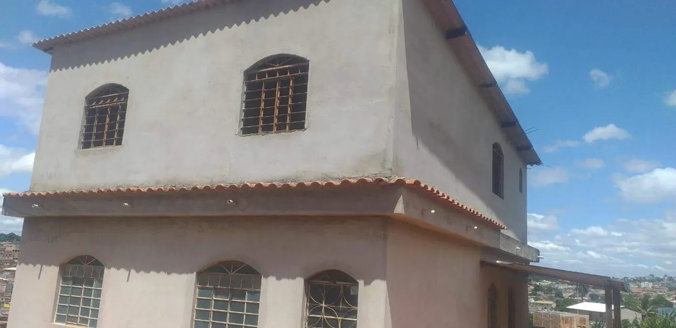 Foto 2 de Casa com 2 quartos à venda, 120m2 em Alicante, Ribeirao Das Neves - MG