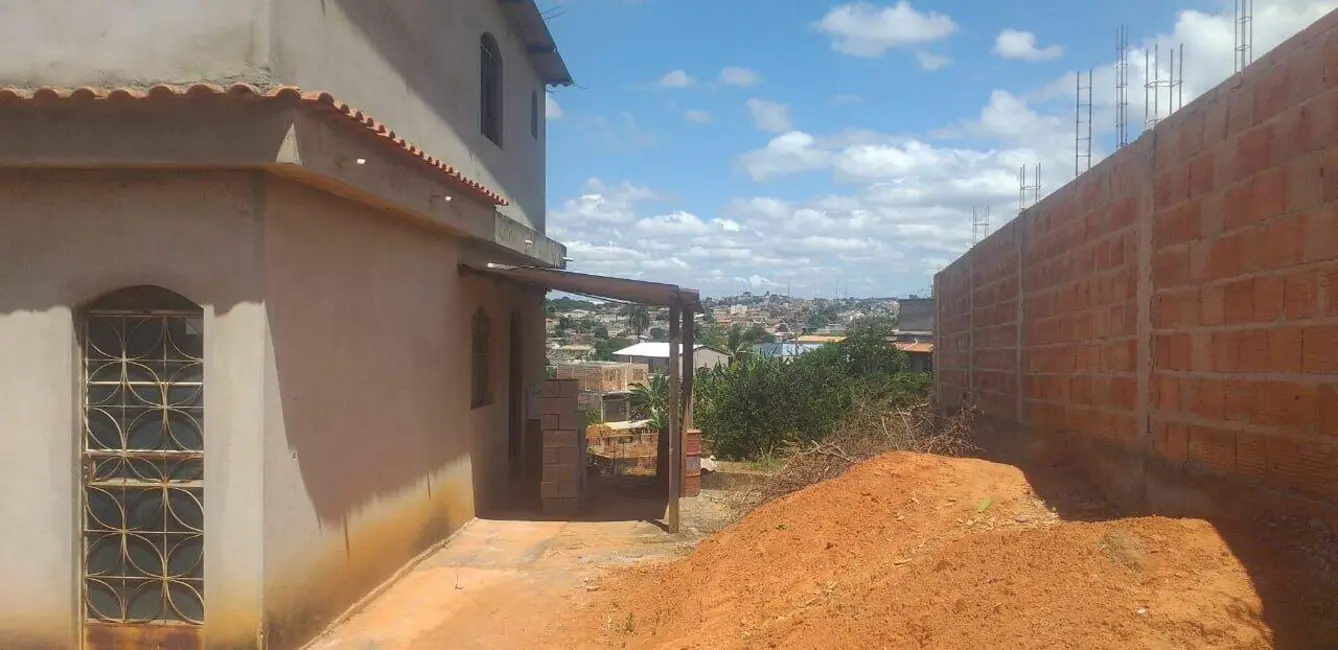 Foto 4 de Casa com 2 quartos à venda, 120m2 em Alicante, Ribeirao Das Neves - MG
