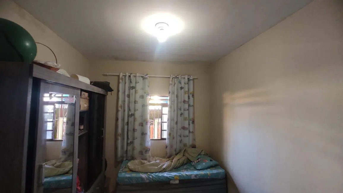 Foto 7 de Casa com 4 quartos à venda, 150m2 em Florença, Ribeirao Das Neves - MG