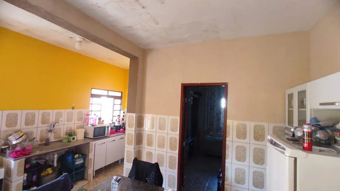 Foto 5 de Casa com 4 quartos à venda, 150m2 em Florença, Ribeirao Das Neves - MG