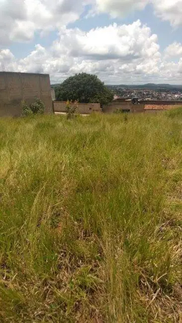 Terreno / Lote à venda, 270m2 em Veneza, Ribeirao Das Neves - MG - imagem 9 Foto 9 de Terreno / Lote à venda, 270m2 em Veneza, Ribeirao Das Neves - MG