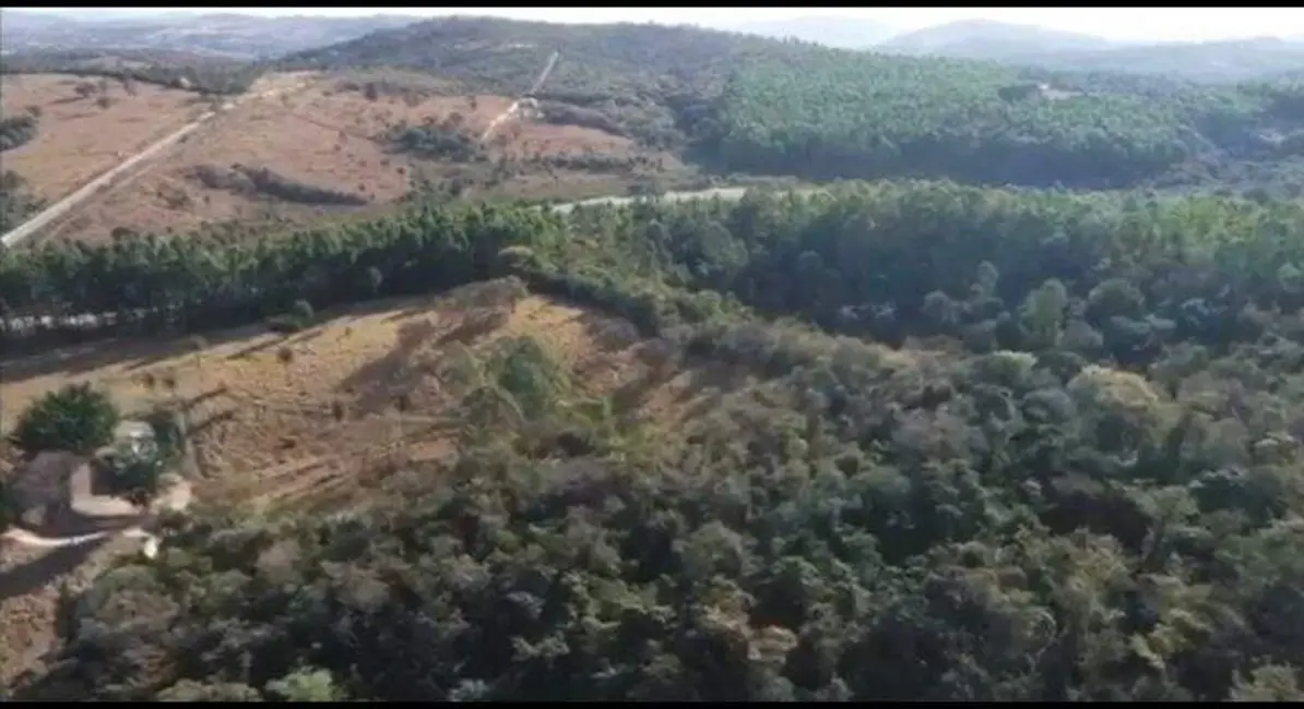 Foto 2 de Terreno / Lote à venda, 280000m2 em Esmeraldas - MG