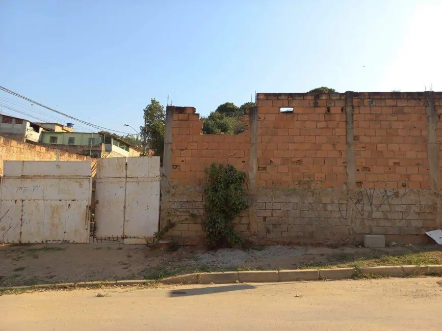 Terreno / Lote à venda, 360m2 em Veneza, Ribeirao Das Neves - MG - imagem 3 Foto 3 de Terreno / Lote à venda, 360m2 em Veneza, Ribeirao Das Neves - MG