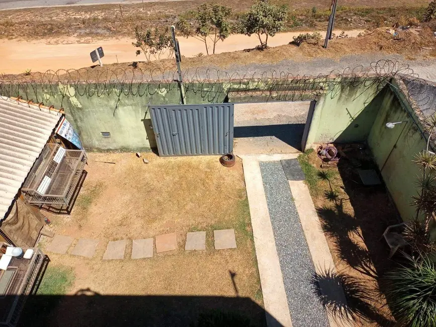 Casa com 6 quartos à venda, 501m2 em Esmeraldas - MG - imagem 3 Foto 3 de Casa com 6 quartos à venda, 501m2 em Esmeraldas - MG