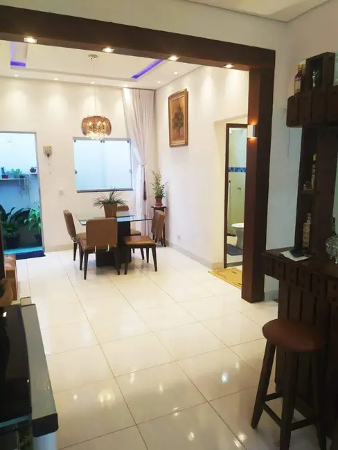 Casa com 3 quartos à venda, 96m2 em Jardim Verona, Ribeirao Das Neves - MG - imagem 8 Foto 8 de Casa com 3 quartos à venda, 96m2 em Jardim Verona, Ribeirao Das Neves - MG
