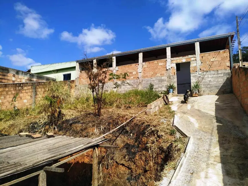 Casa com 2 quartos à venda, 90m2 em Franciscadriângela, Ribeirao Das Neves - MG - imagem 9 Foto 9 de Casa com 2 quartos à venda, 90m2 em Franciscadriângela, Ribeirao Das Neves - MG