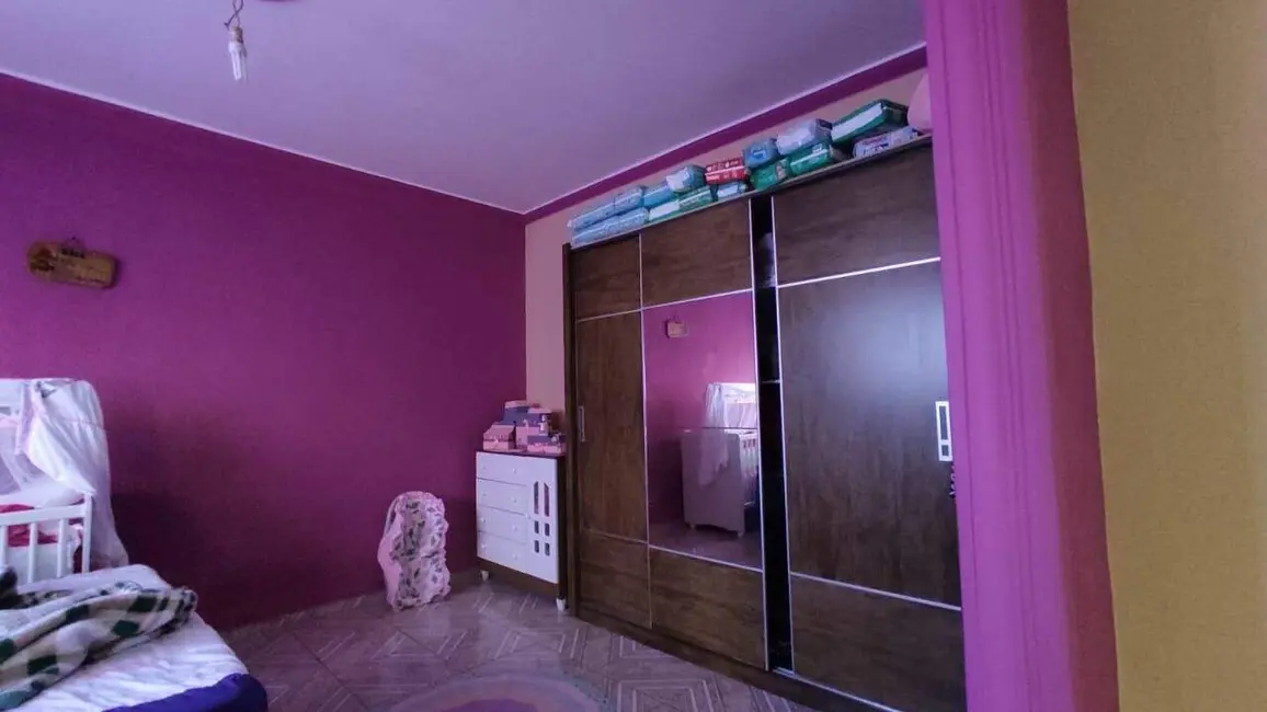Casa com 4 quartos à venda, 120m2 em Florença, Ribeirao Das Neves - MG - imagem 8 Foto 8 de Casa com 4 quartos à venda, 120m2 em Florença, Ribeirao Das Neves - MG