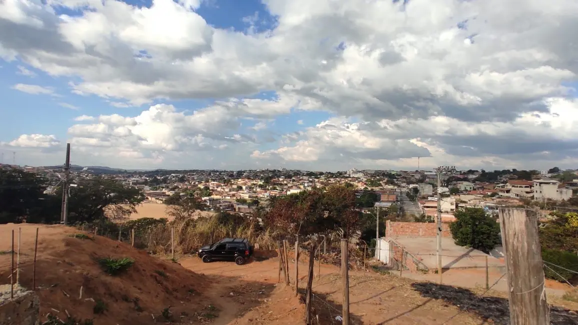 Foto 3 de Terreno / Lote à venda, 440m2 em Veneza, Ribeirao Das Neves - MG