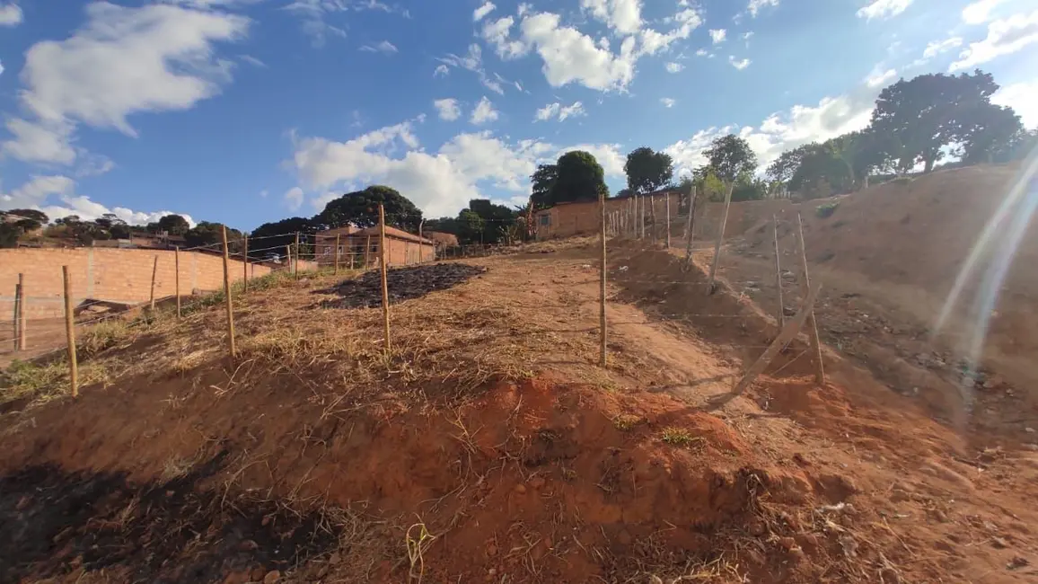 Foto 2 de Terreno / Lote à venda, 440m2 em Veneza, Ribeirao Das Neves - MG