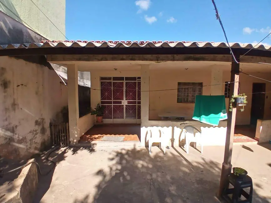Foto 8 de Casa com 3 quartos à venda, 360m2 em Contagem - MG