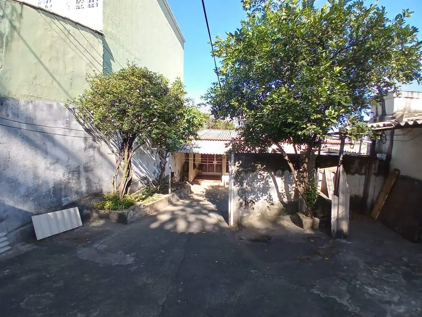 Foto 4 de Casa com 3 quartos à venda, 360m2 em Contagem - MG