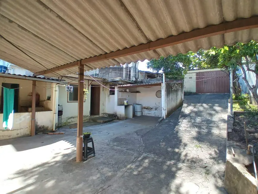 Foto 9 de Casa com 3 quartos à venda, 360m2 em Contagem - MG
