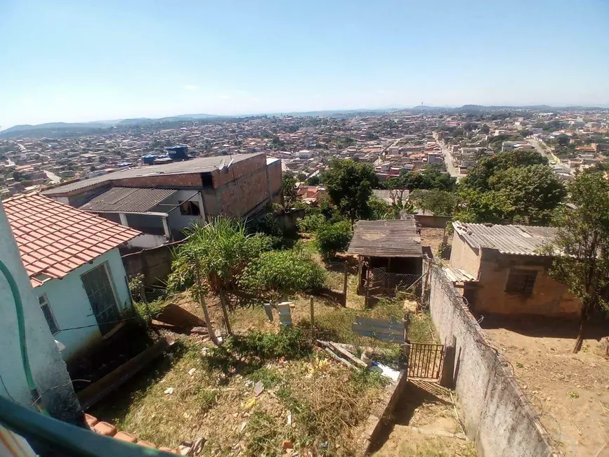 Casa com 3 quartos à venda, 150m2 em Veneza, Ribeirao Das Neves - MG - imagem 9 Foto 9 de Casa com 3 quartos à venda, 150m2 em Veneza, Ribeirao Das Neves - MG