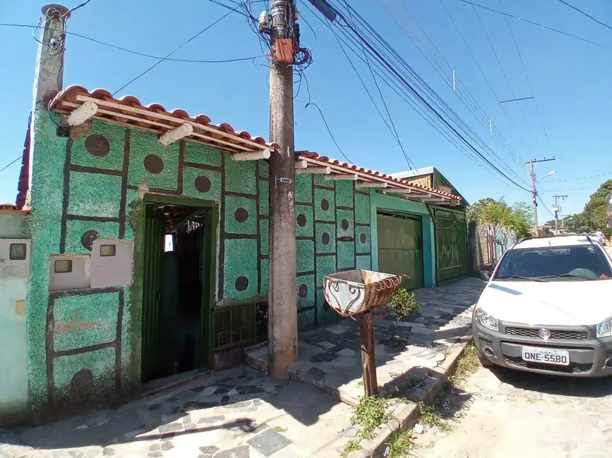 Foto 1 de Casa com 3 quartos à venda, 150m2 em Veneza, Ribeirao Das Neves - MG