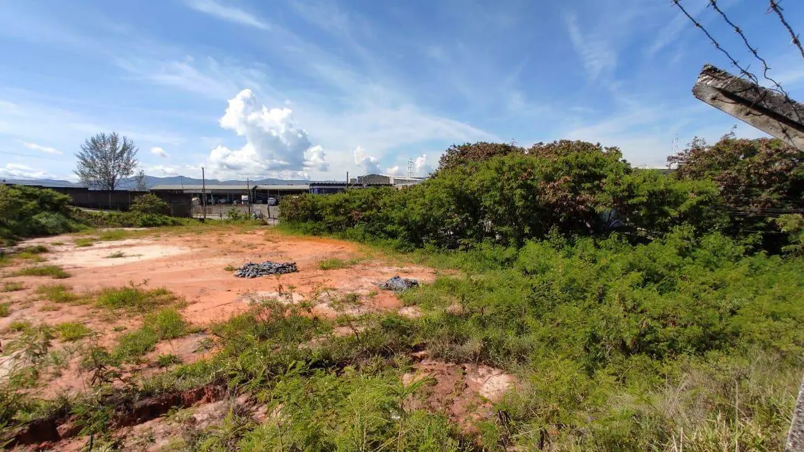 Foto 1 de Terreno / Lote à venda, 4878m2 em Contagem - MG