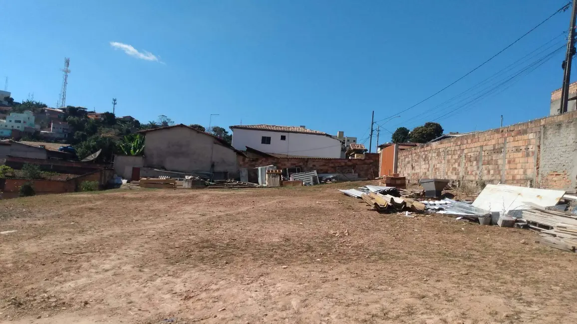 Terreno / Lote à venda, 2460m2 em Centro, Ribeirao Das Neves - MG - imagem 7 Foto 7 de Terreno / Lote à venda, 2460m2 em Centro, Ribeirao Das Neves - MG