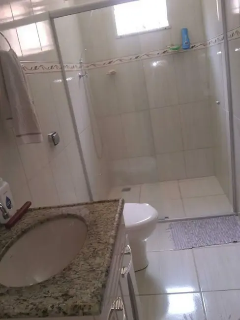 Casa com 4 quartos à venda, 120m2 em Santa Fé (Justinópolis), Ribeirao Das Neves - MG - imagem 8 Foto 8 de Casa com 4 quartos à venda, 120m2 em Santa Fé (Justinópolis), Ribeirao Das Neves - MG