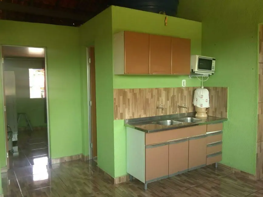 Casa com 4 quartos à venda, 120m2 em Santa Fé (Justinópolis), Ribeirao Das Neves - MG - imagem 6 Foto 6 de Casa com 4 quartos à venda, 120m2 em Santa Fé (Justinópolis), Ribeirao Das Neves - MG