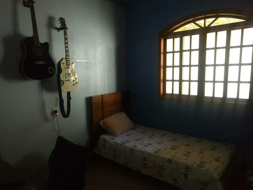 Casa com 3 quartos à venda, 150m2 em Veneza, Ribeirao Das Neves - MG - imagem 6 Foto 6 de Casa com 3 quartos à venda, 150m2 em Veneza, Ribeirao Das Neves - MG