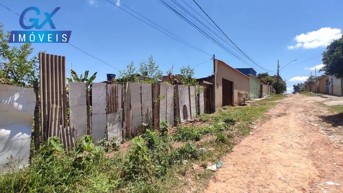 Foto 1 de Terreno / Lote à venda, 200m2 em Fazenda Castro, Ribeirao Das Neves - MG