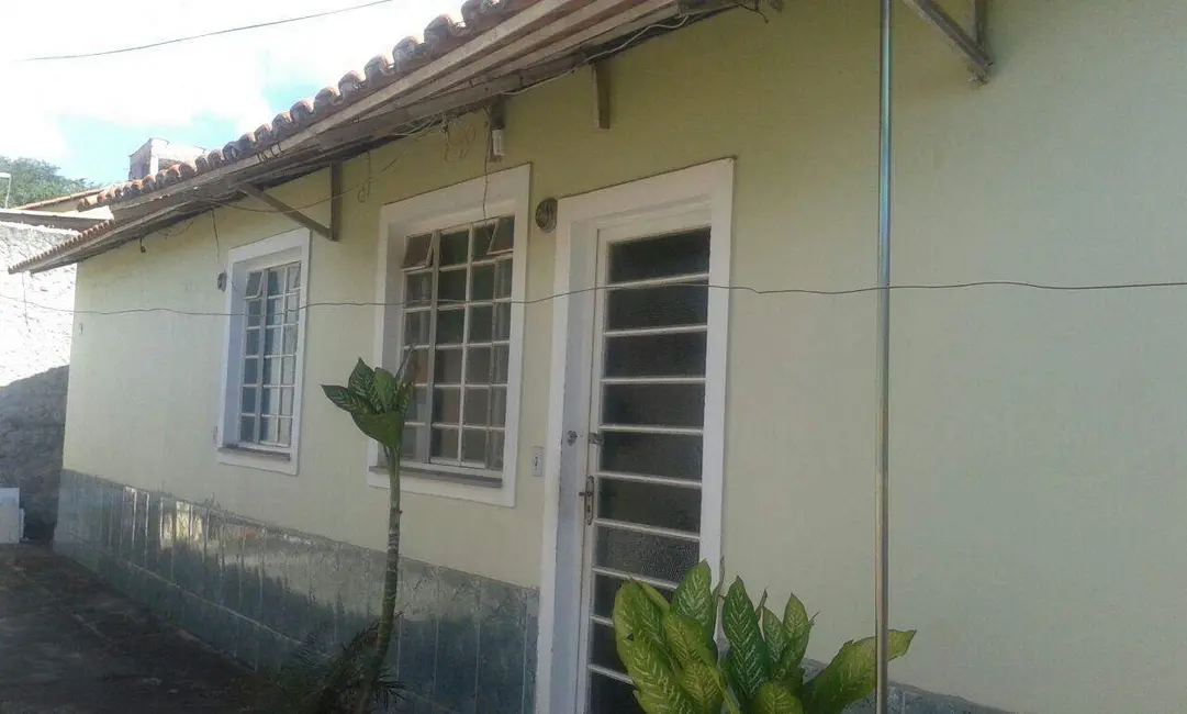 Foto 1 de Casa com 4 quartos à venda, 90m2 em Campos Silveira, Ribeirao Das Neves - MG