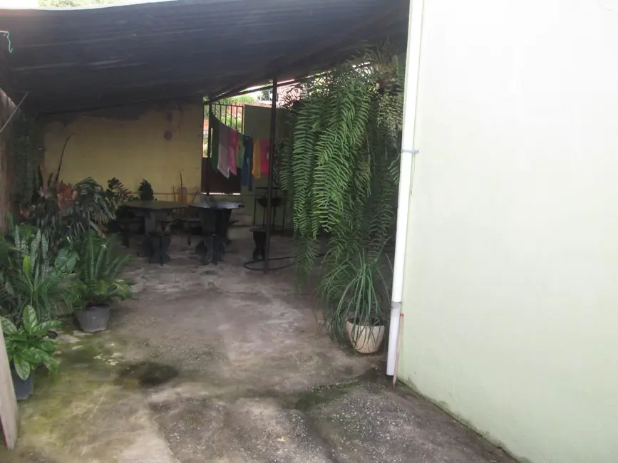 Foto 2 de Casa com 3 quartos à venda, 180m2 em Veneza, Ribeirao Das Neves - MG