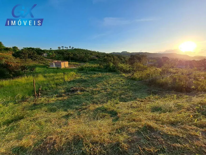 Foto 2 de Terreno / Lote à venda, 360m2 em Esmeraldas - MG