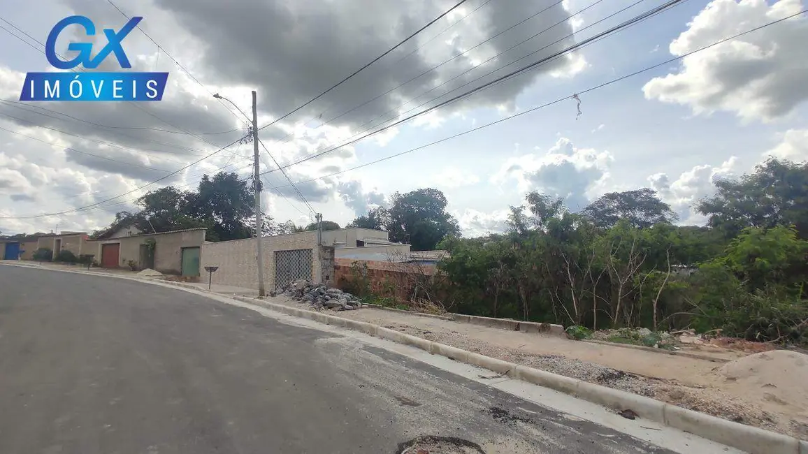 Foto 2 de Terreno / Lote à venda, 1000m2 em San Genaro, Ribeirao Das Neves - MG