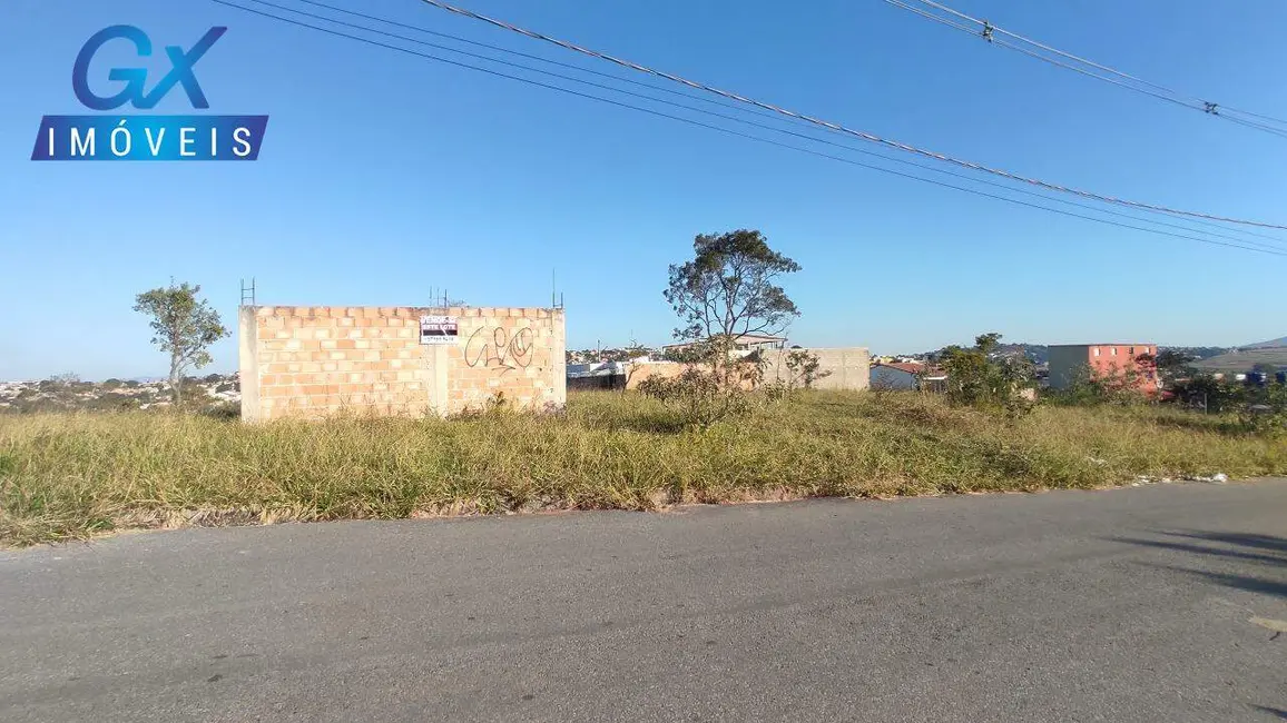 Foto 3 de Terreno / Lote à venda, 360m2 em Esmeraldas - MG