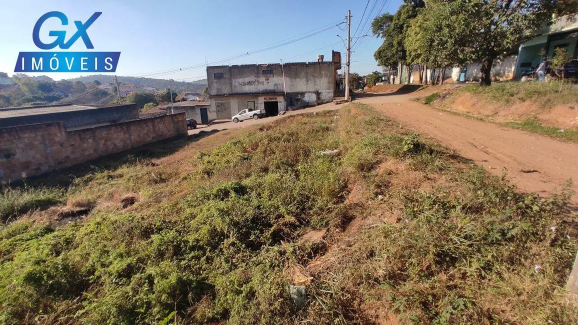 Foto 2 de Terreno / Lote à venda, 360m2 em Esmeraldas - MG