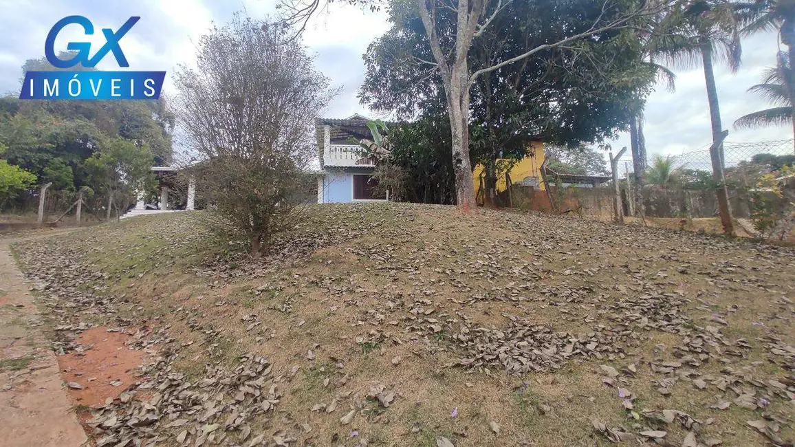 Chácara com 4 quartos à venda, 230m2 em Condomínio Vale do Ouro, Ribeirao Das Neves - MG - imagem 3 Foto 3 de Chácara com 4 quartos à venda, 230m2 em Condomínio Vale do Ouro, Ribeirao Das Neves - MG