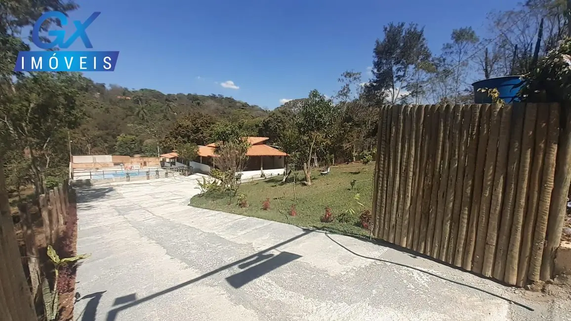 Foto 2 de Chácara à venda em Esmeraldas - MG
