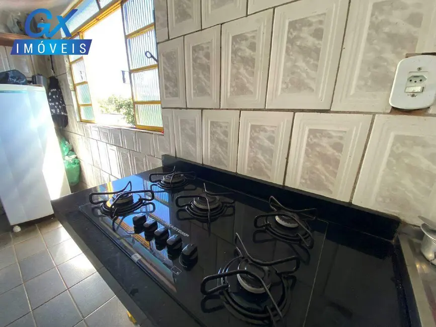 Casa com 1 quarto à venda, 80m2 em Esmeraldas - MG - imagem 8 Foto 8 de Casa com 1 quarto à venda, 80m2 em Esmeraldas - MG
