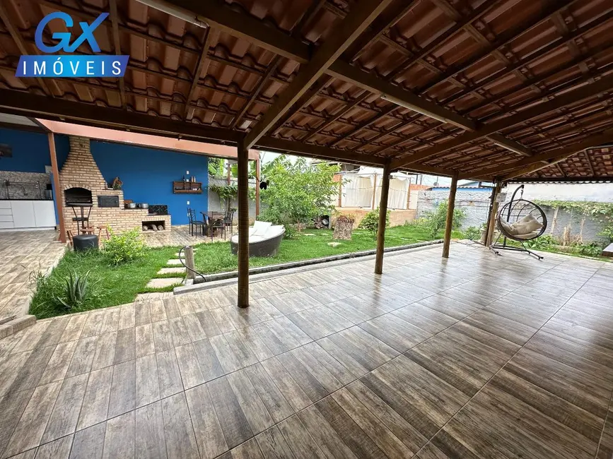 Casa com 3 quartos à venda, 210m2 em Rosana, Ribeirao Das Neves - MG - imagem 8 Foto 8 de Casa com 3 quartos à venda, 210m2 em Rosana, Ribeirao Das Neves - MG