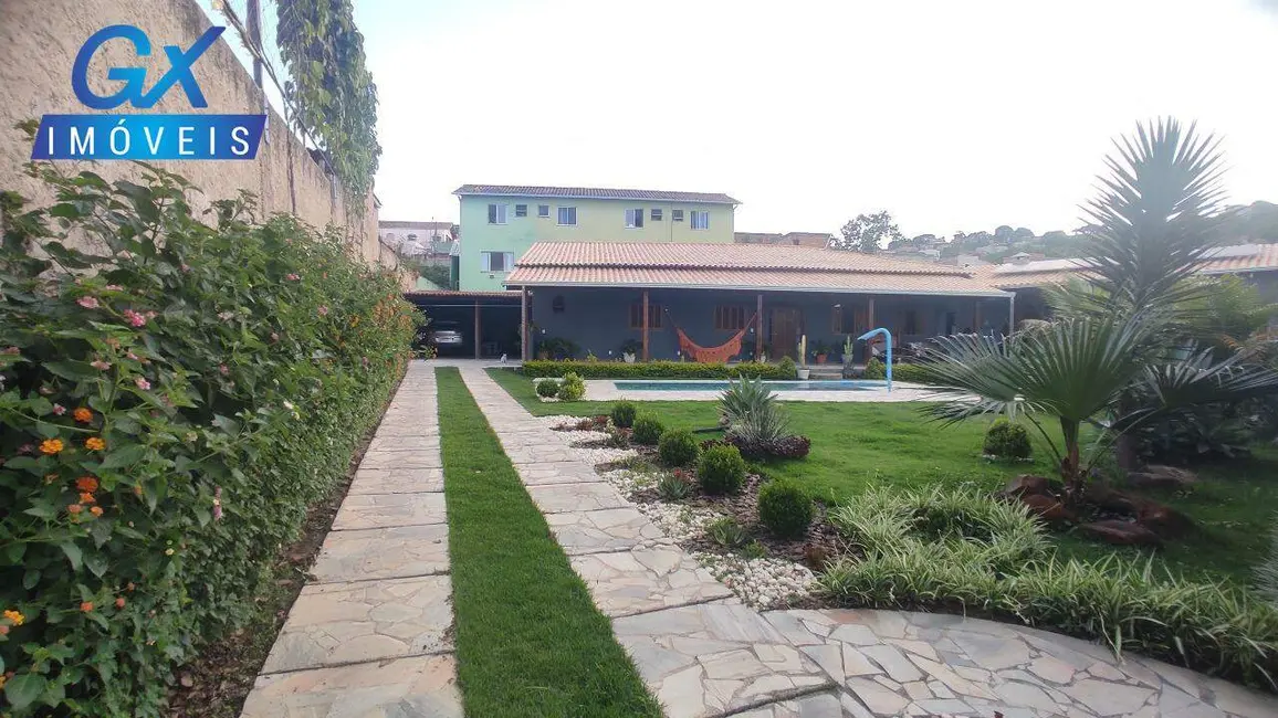 Foto 3 de Casa com 5 quartos à venda, 150m2 em Veneza, Ribeirao Das Neves - MG