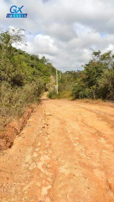 Foto 1 de Terreno / Lote à venda, 360m2 em Esmeraldas - MG