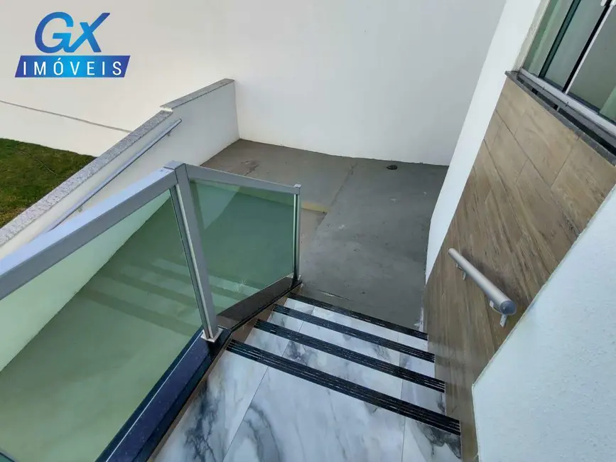 Casa com 3 quartos à venda, 180m2 em Santa Mônica, Belo Horizonte - MG - imagem 6 Foto 6 de Casa com 3 quartos à venda, 180m2 em Santa Mônica, Belo Horizonte - MG