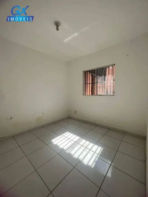 Casa com 2 quartos à venda, 50m2 em Esmeraldas - MG - imagem 3 Foto 3 de Casa com 2 quartos à venda, 50m2 em Esmeraldas - MG