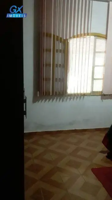 Chácara com 3 quartos à venda, 136m2 em Esmeraldas - MG - imagem 8 Foto 8 de Chácara com 3 quartos à venda, 136m2 em Esmeraldas - MG
