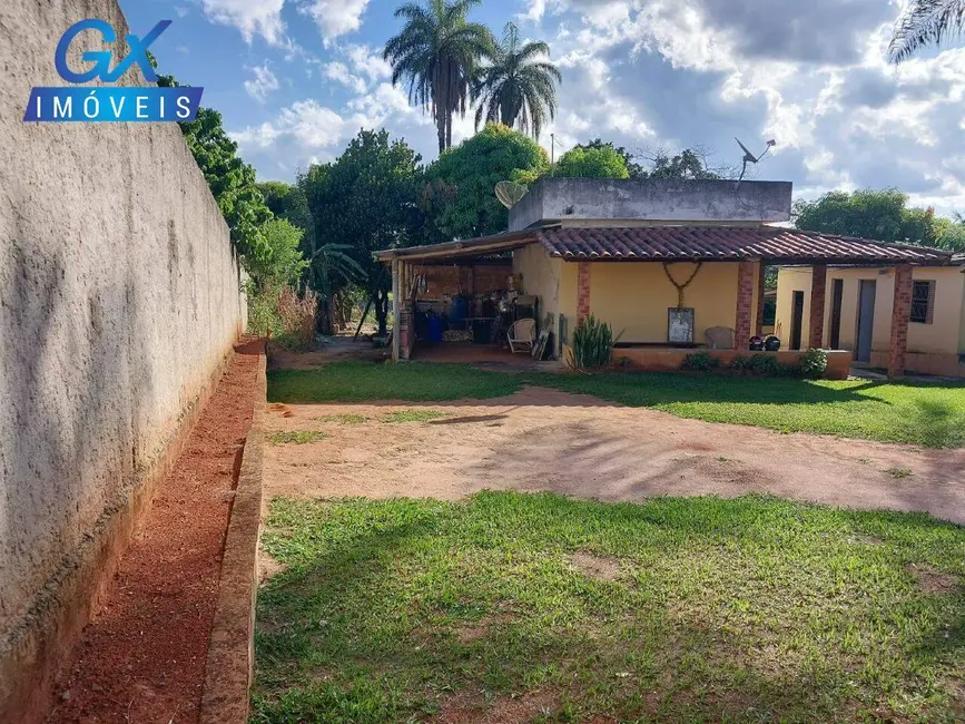 Chácara com 3 quartos à venda, 200m2 em Esmeraldas - MG - imagem 5 Foto 5 de Chácara com 3 quartos à venda, 200m2 em Esmeraldas - MG
